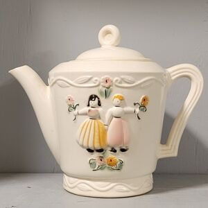 Vintage Porcelier Teapot